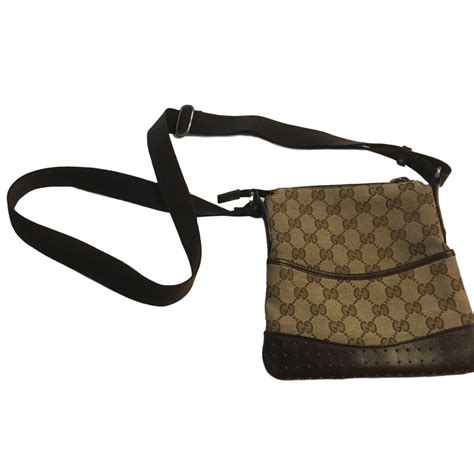 prix d'une sacoche gucci|Gucci fr femme.